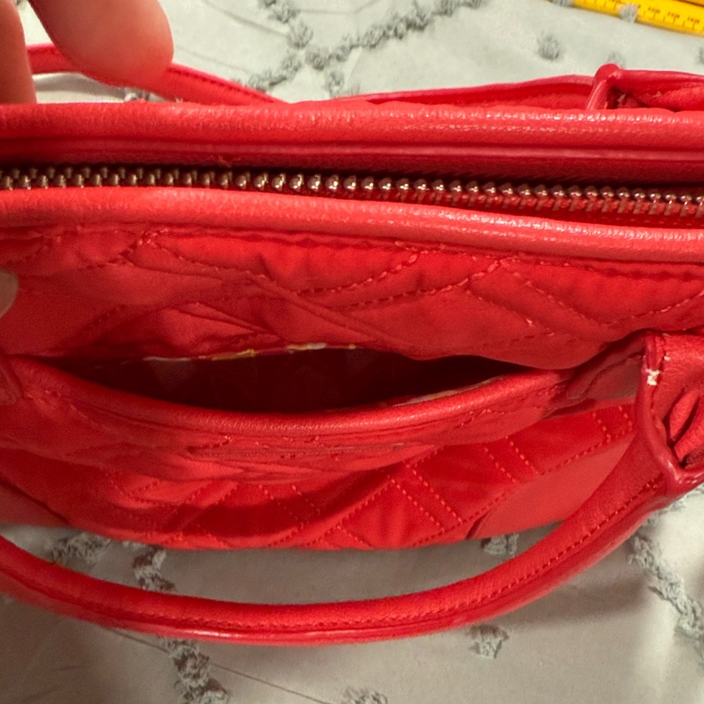 Vera Bradley Vibrant Red Quilted Satchel - Picture 11 of 13